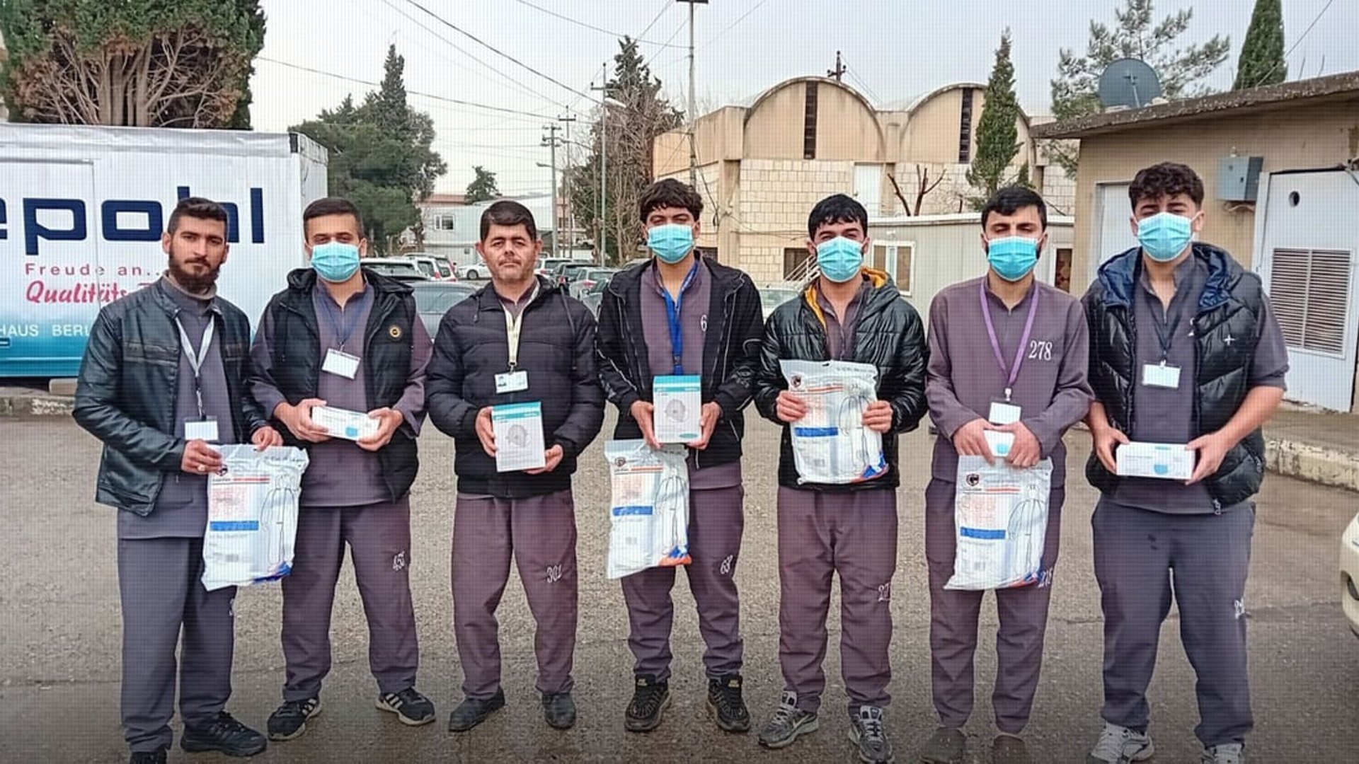 Workers union and environmental association distribute protective gear in Sulaymaniyah