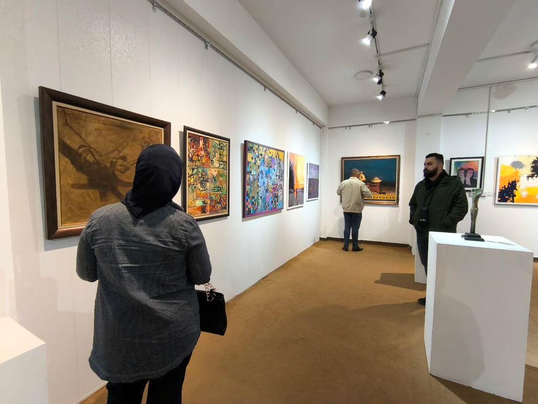 Students in Babil question exclusion from fine arts exhibition