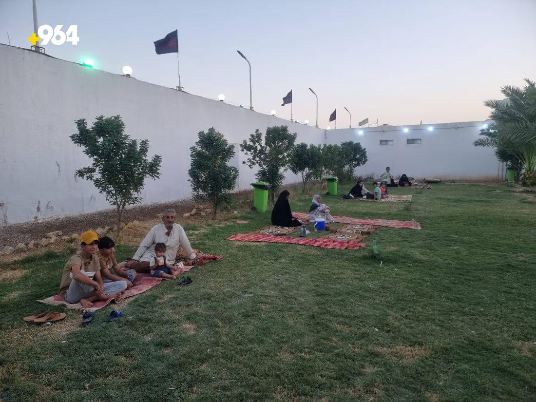Religious shrine in Dhi Qar draws families looking for green space in absense of a proper park