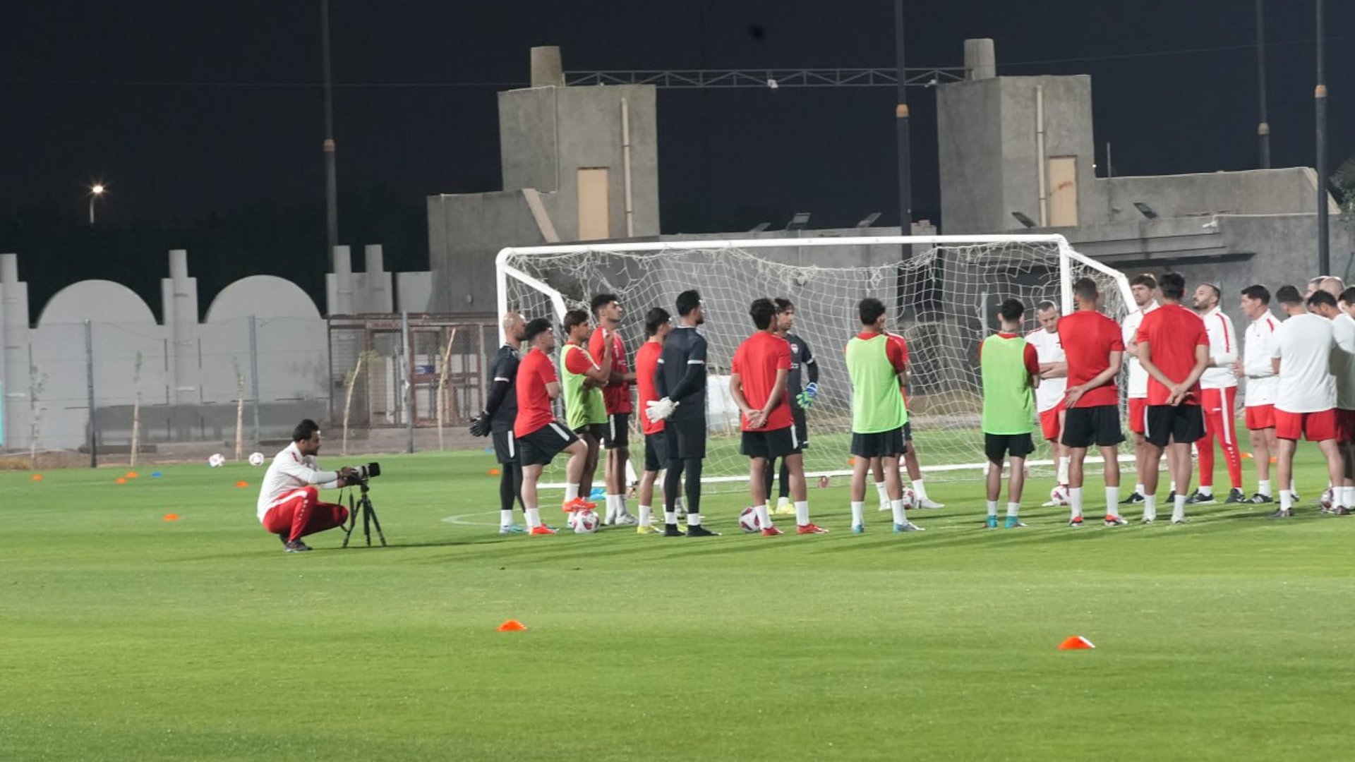 صور: تدريبات أسود الرافدين في البصرة استعداداً لمواجهة الفلبين في تصفيات كأس العالم