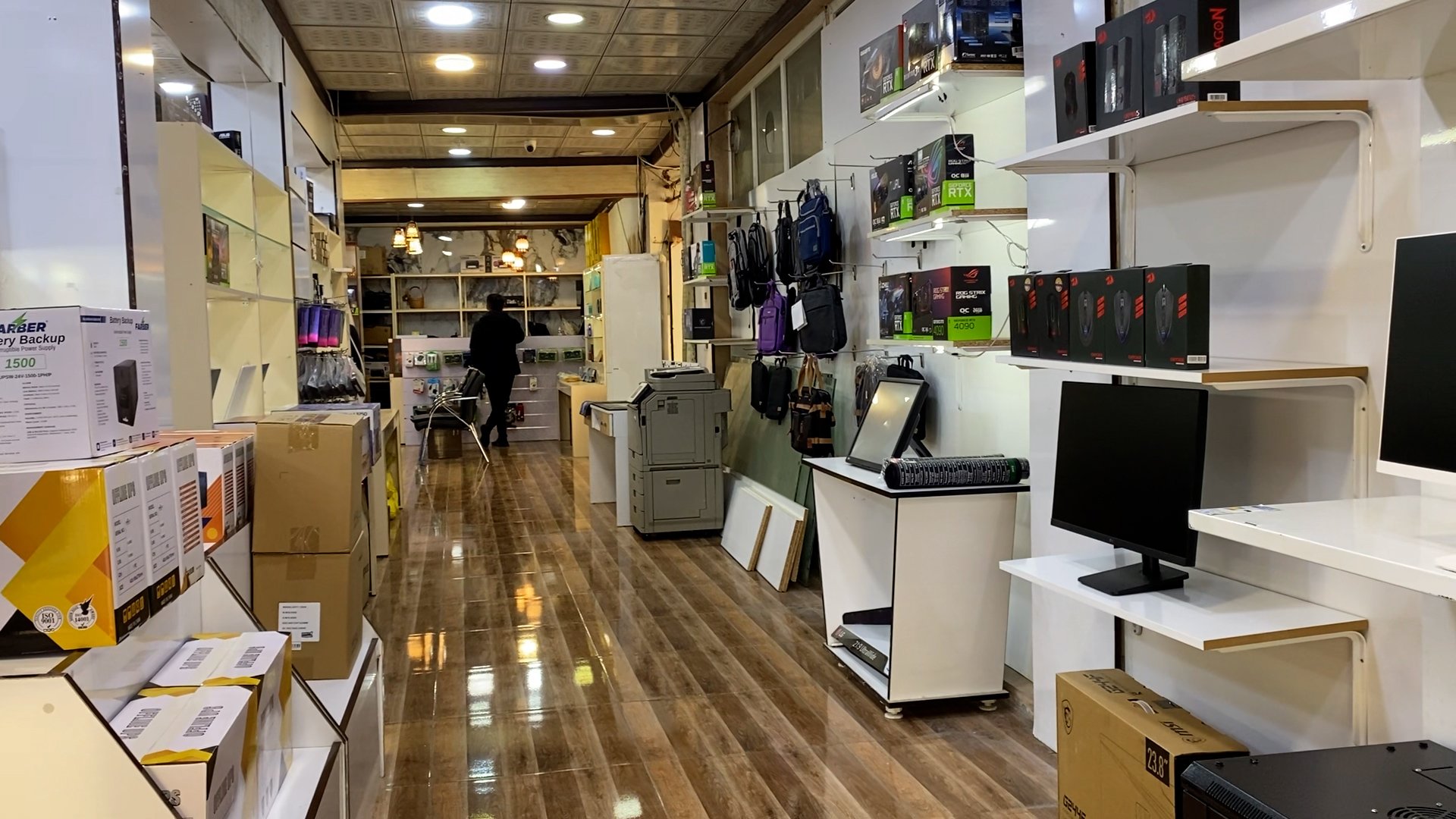 انتهت العطلة: الأطفال إلى الدراسة والكبار إلى "بلي ستيشن".. آخر الأسعار والمعلومات