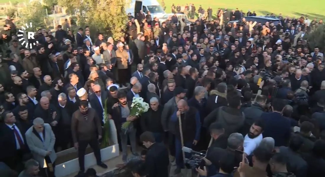 صور: بارزاني يحضر مراسيم تشييع ضحايا القصف الإيراني على أربيل