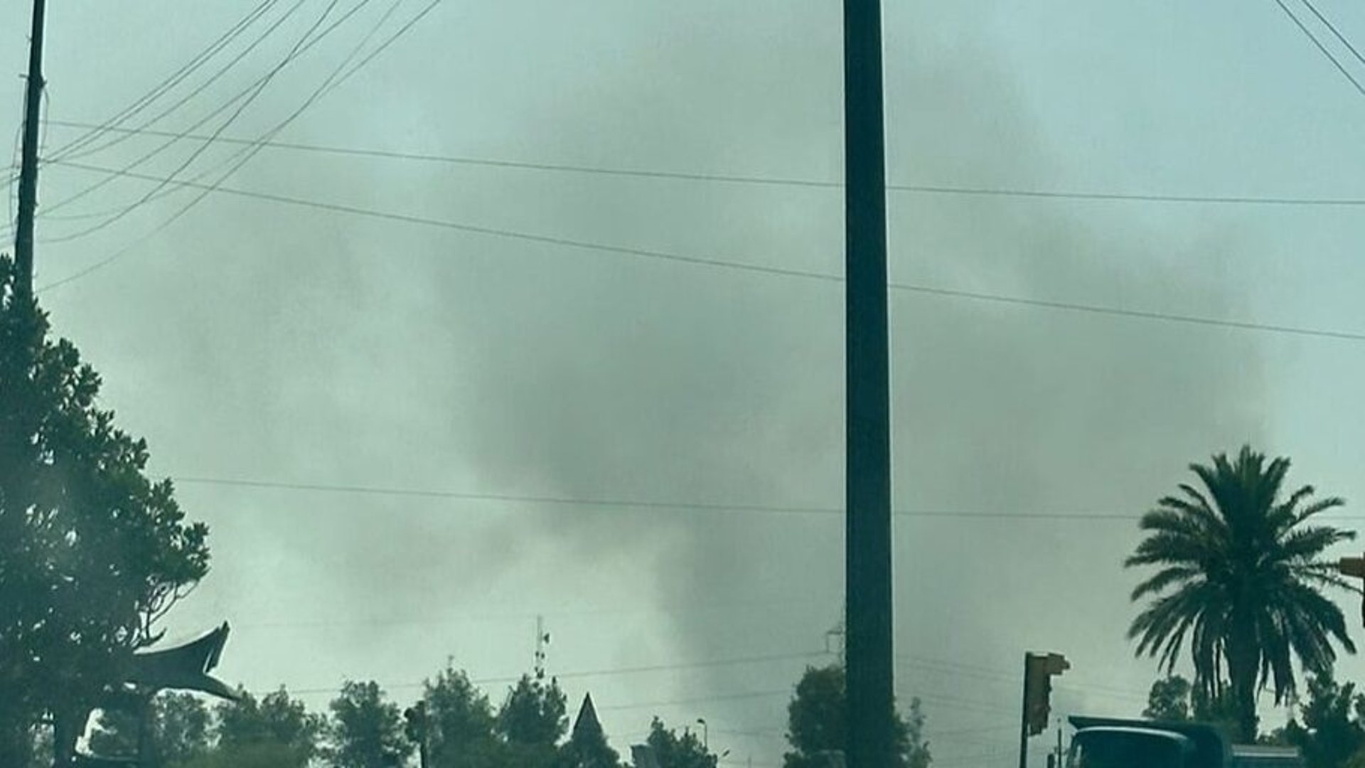 فرق الدفاع المدني توجهت لإخماد حريق اندلع بمحيط مطار بغداد الدولي