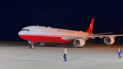 فيديو: طائرة أردوغان تحط بمطار أربيل في أول زيارة منذ أكثر من عقد