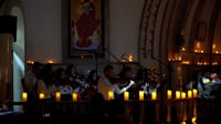 فيديو من كنيسة الحمدانية: أوركسترا بلحن الموت والحياة ...