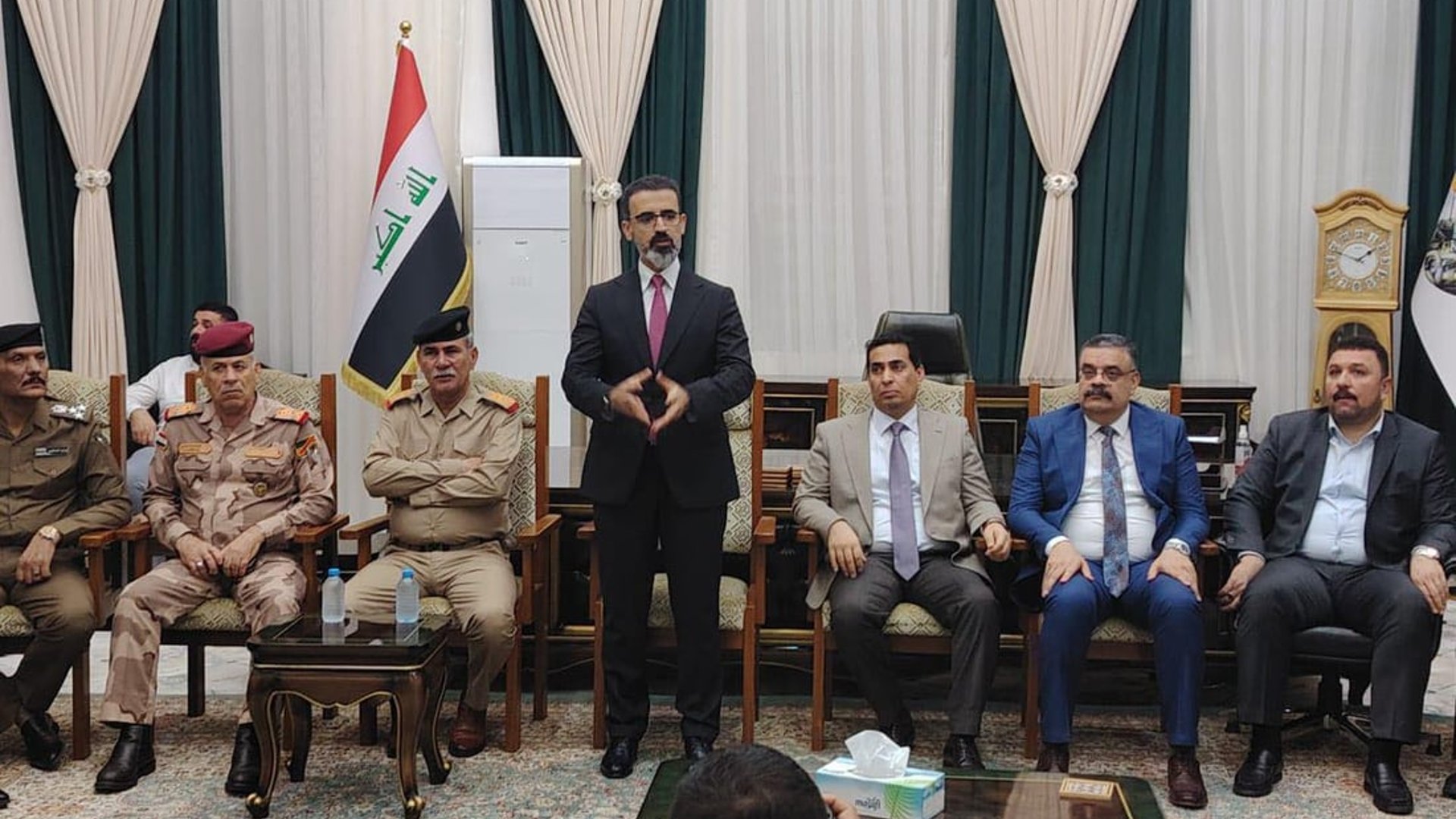 New kirkuk governor retires predecessor, introduces Turkmen language in official documents