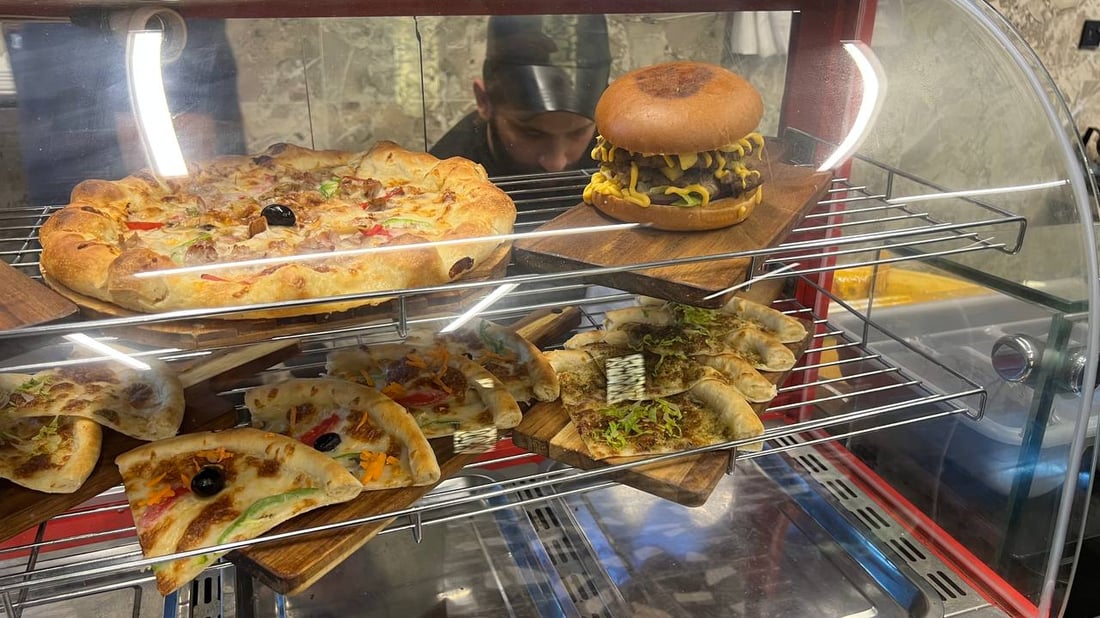 <?php echo get_the_title() ?>