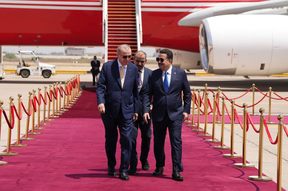 صور من مراسم استقبال الرئيس التركي أردوغان في مطار بغداد » +964