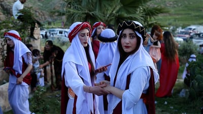 فيديو: الموسيقى تتردد عبر سفوح سنجار.. العيد الإيزيدي مهرجان أزياء وألوان وأمنيات