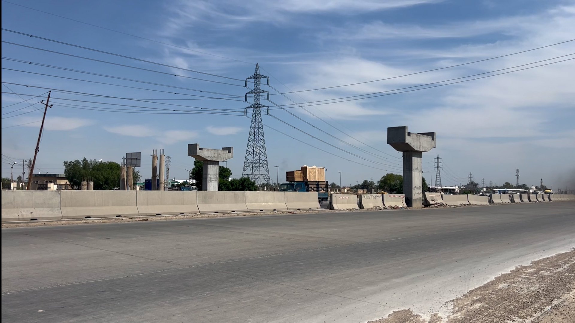 فيديو: مدخل بغداد الشمالي.. الأعمال باتت 