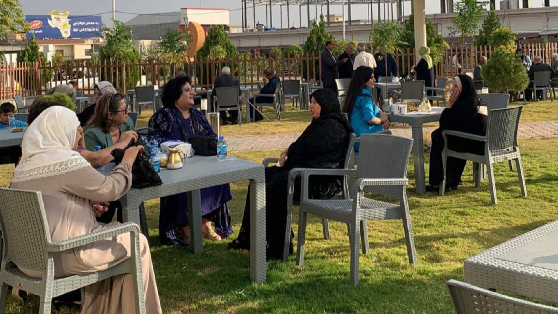 صور: كويسنجق تفتتح نادياً للمتقاعدين.. صحة وترفيه وأجواء هادئة