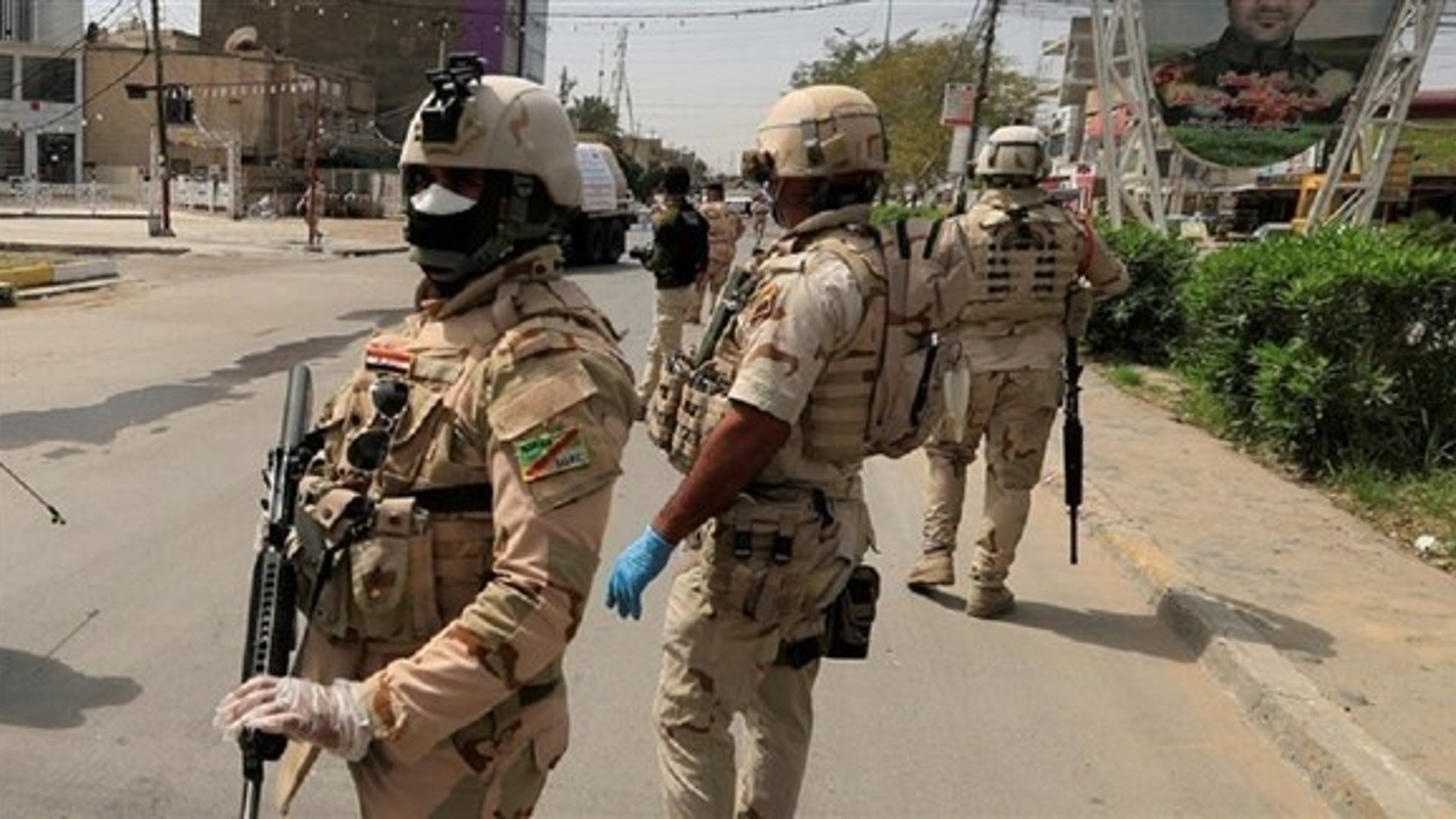 اعتقال مزور للعملة الصعبة في أيسر الموصل بحوزته ورقة مليون دولار