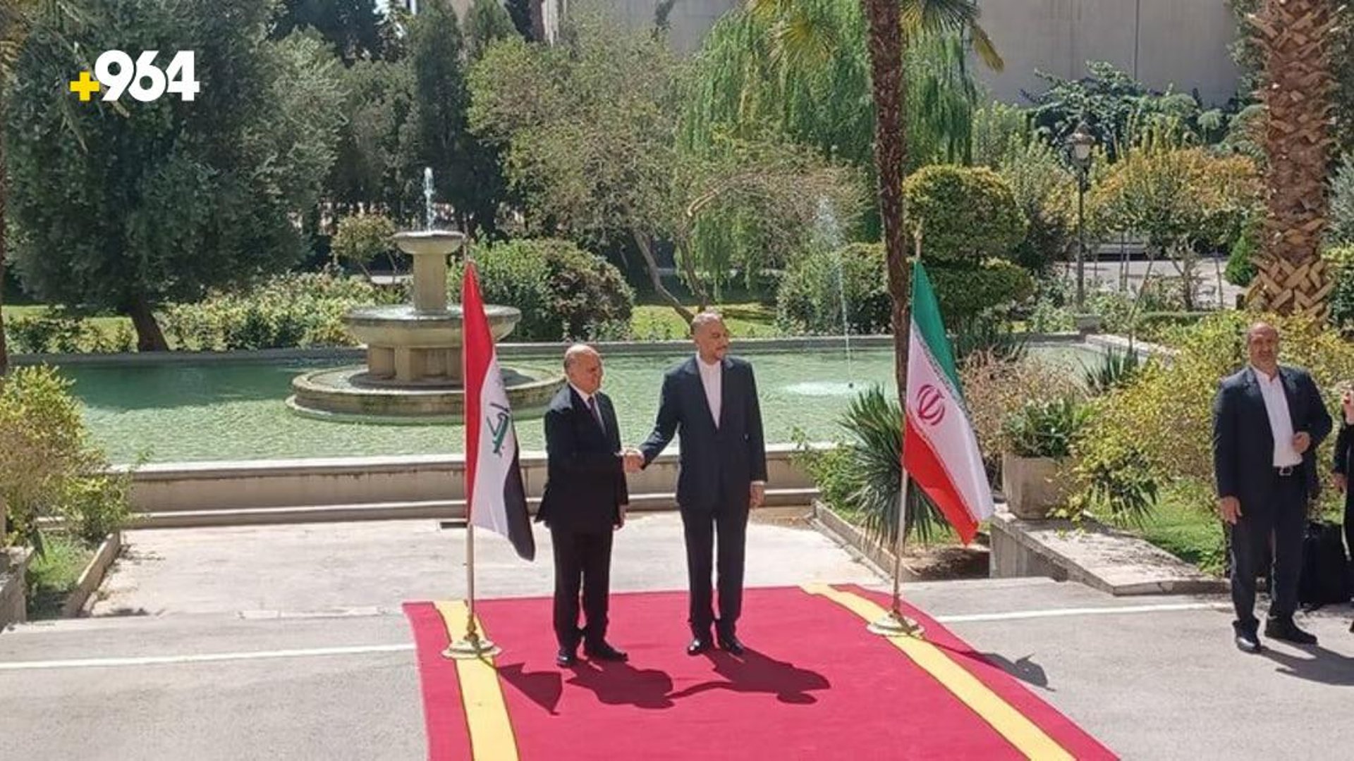 Iraqs Foreign Minister visits Tehran for bilateral talks