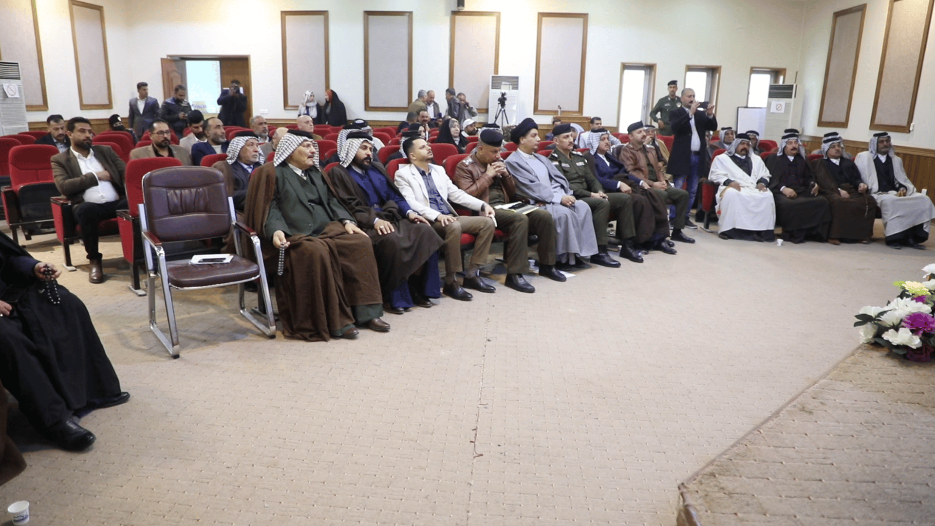 اجتماع شيوخ الديوانية: المدمنون من عوائل محترمة ويحتاجون المساعدة من أجل التعافي