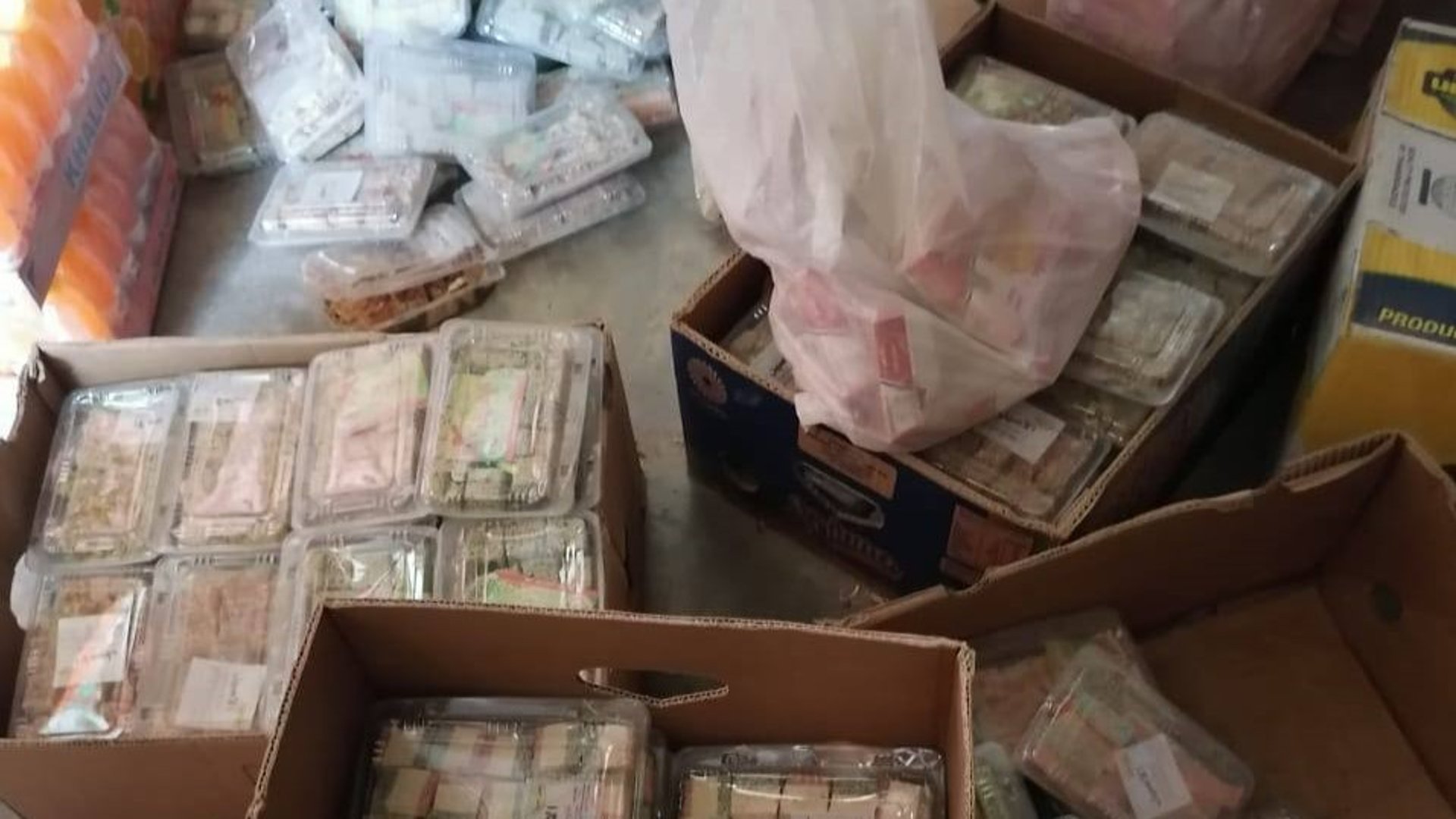 الشرقاط: شكوى الزبائن وصلت والصحة تكشف مواد "الإكسباير" وتغلق المحل