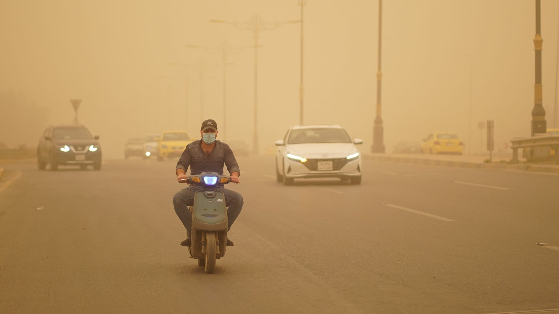 طقس العراق: غبار وارتفاع في درجات الحرارة خلال الأيام المقبلة
