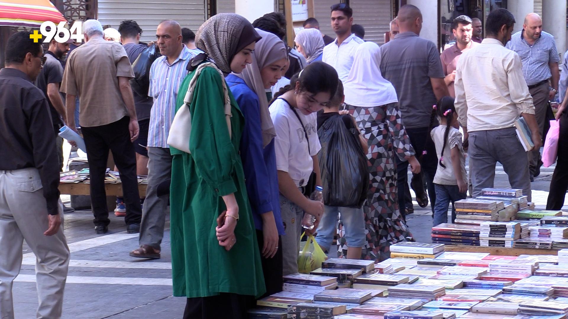 فيديو: قراء العراق بحثوا عن كتاب ألماني يحبه كمال الحيدري وانشغلوا برسائل بريطانية