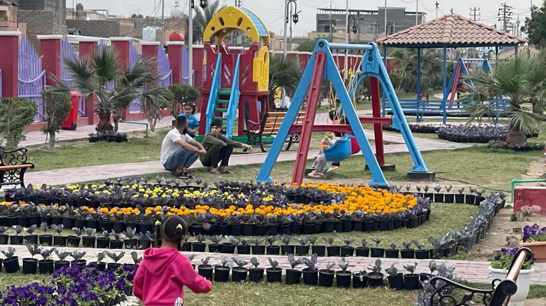 Basra’s city municipality hosts flower exhibition