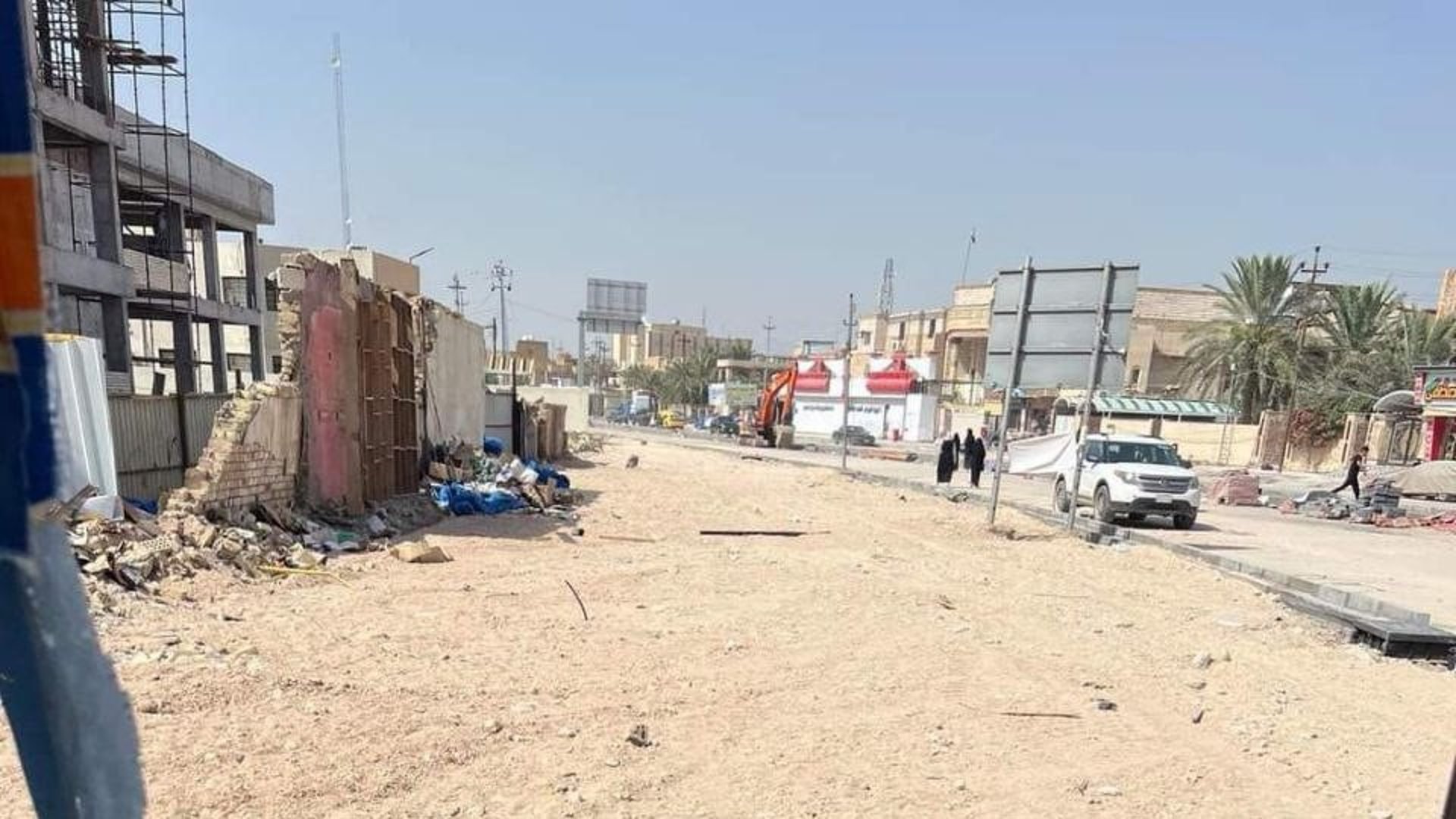 وفاة عامل بناء وإصابة اثنين بانهيار سياج مدرسة قيد الإعمار في الناصرية