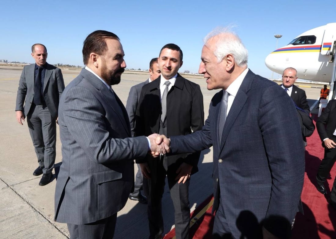 صور: هبوط طائرة الرئيس الأرميني في مطار بغداد