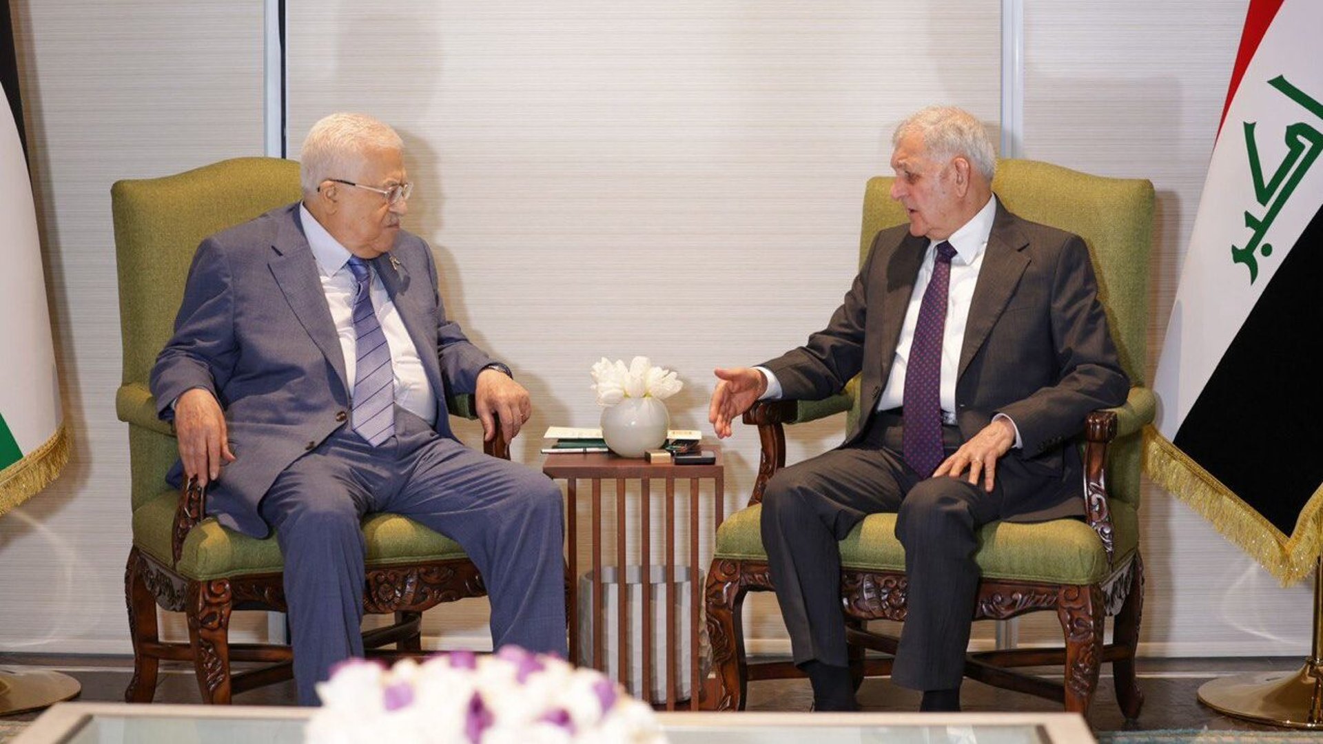 صور من لقاء الرئيس العراقي بنظيره الفلسطيني في المنامة