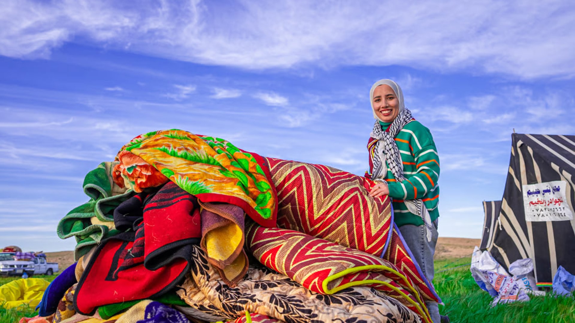 Volunteers organize ecofriendly camp in Samawah desert