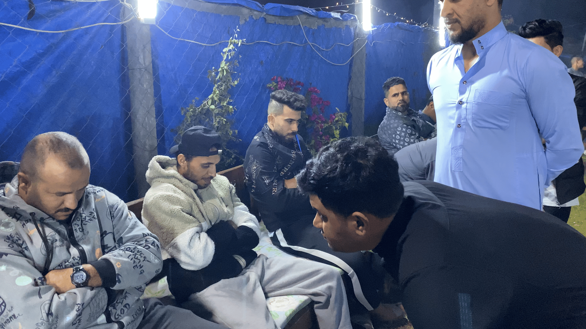 "لواعيب" من الشعلة والغزالية في أبو غريب.. محيبس خرنابات حتى الثانية ليلاً (فيديو)