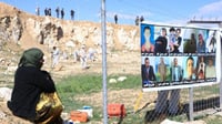 صور: شهادات مروعة من الناجين الإيزيديين خلال فتح مقبرة ...
