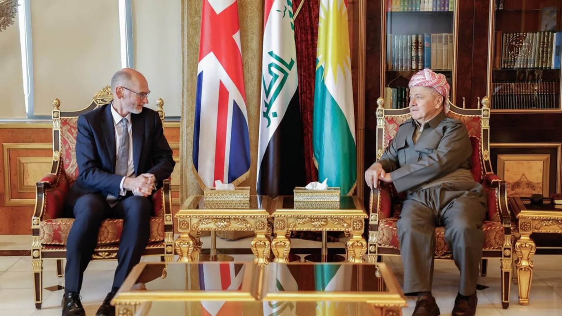 Masoud Barzani British ambassador discuss Iraqi political developments