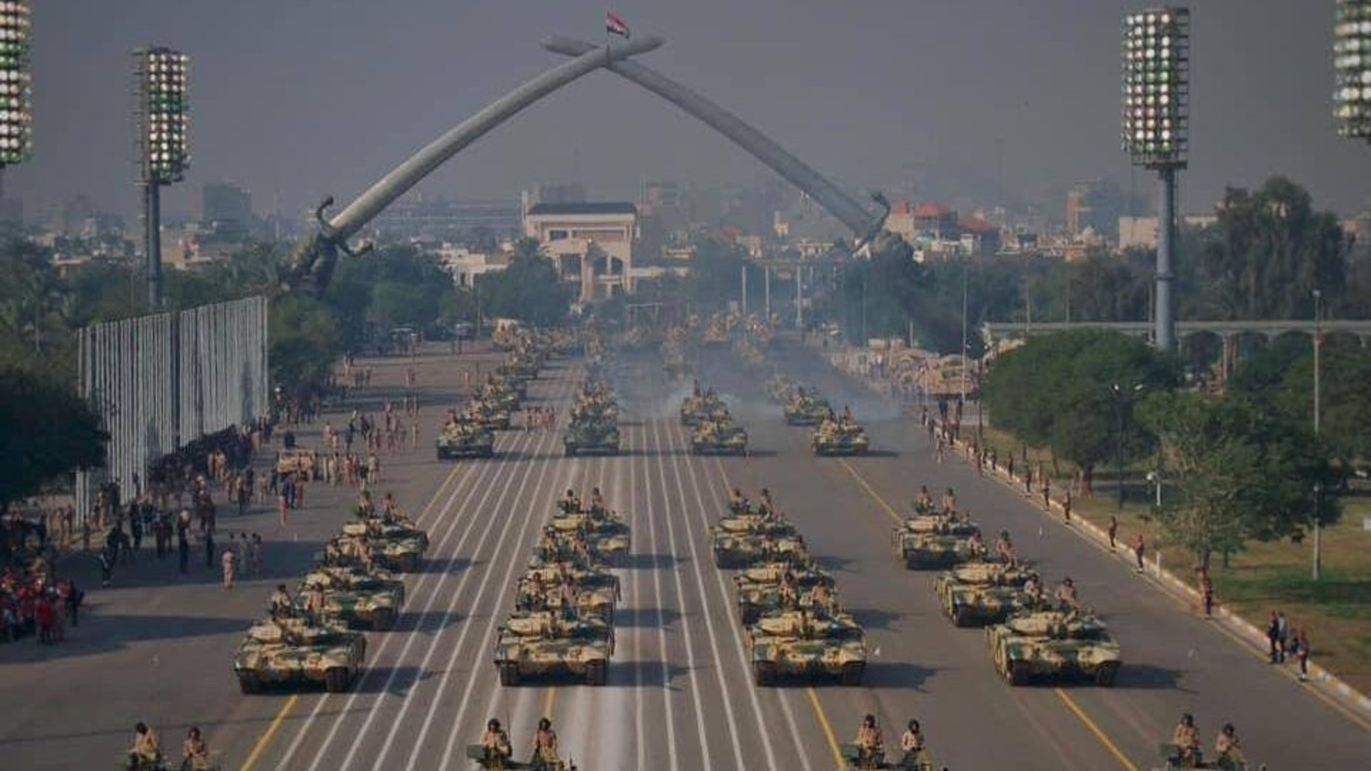 صور من ساحة الاحتفالات في بغداد: استعراض عسكري بالذكرى 103 على تأسيس الجيش