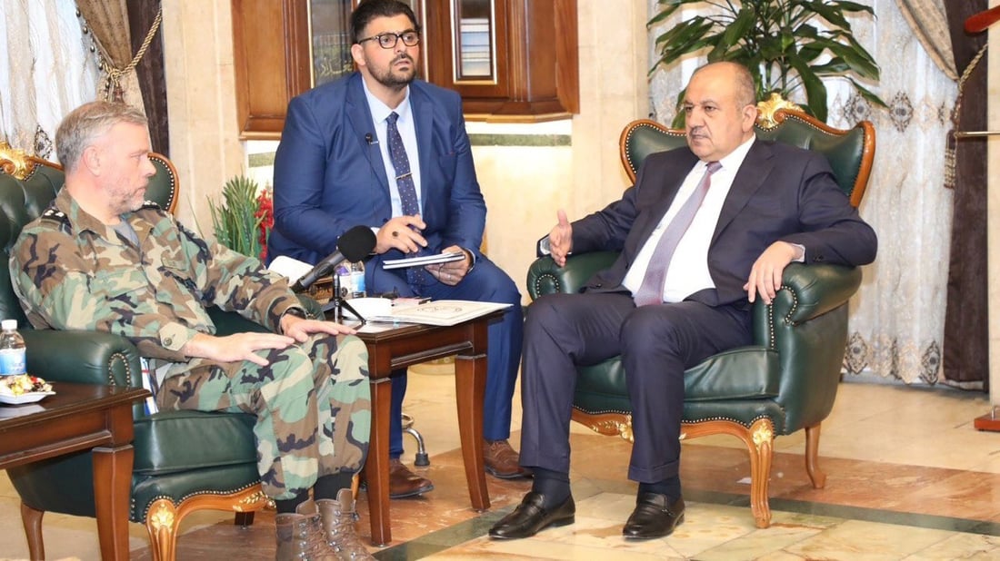 وزير الدفاع يبحث مع  قائد “الناتو” الأعلى تدريب القوات العراقية