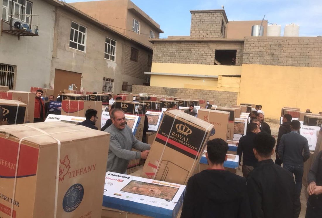 ثلاجات وطباخات وشاشات لـ500 عائلة إيزيدية عادت إلى سنجار (صور)