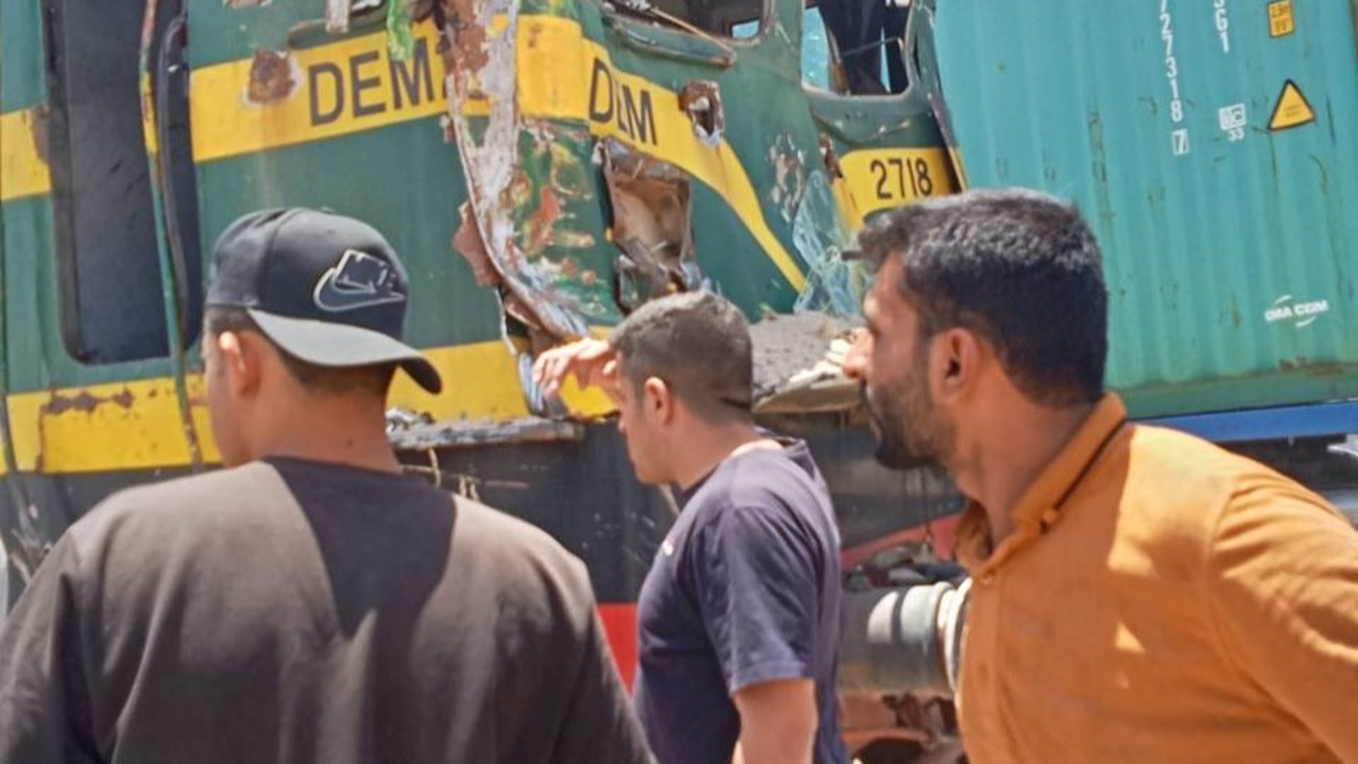فيديو: حادث خطير في البصرة بين قطار و