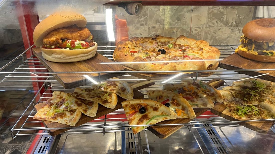 <?php echo get_the_title() ?>