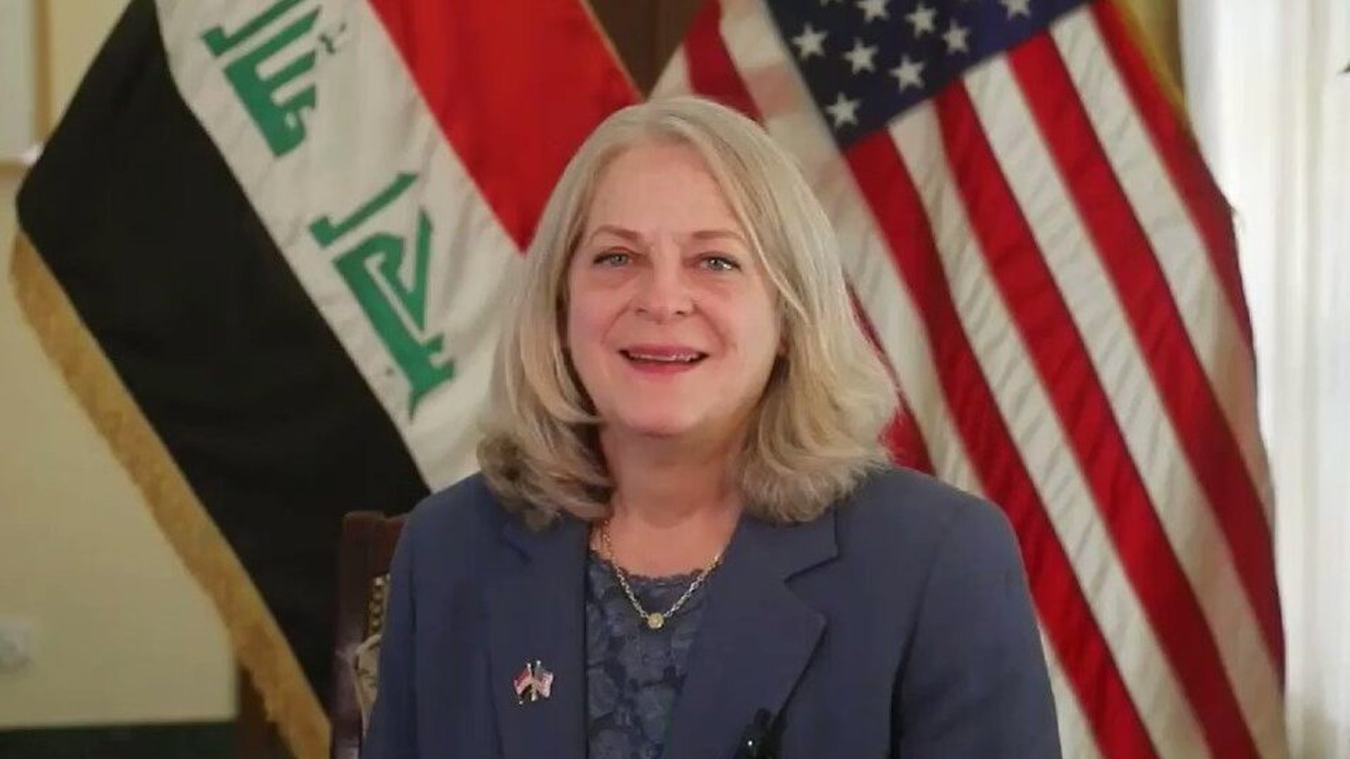 السفيرة الأميركية منبهرة بحسابات العراقيين المصرفية: ارتفعت 31% خلال عام