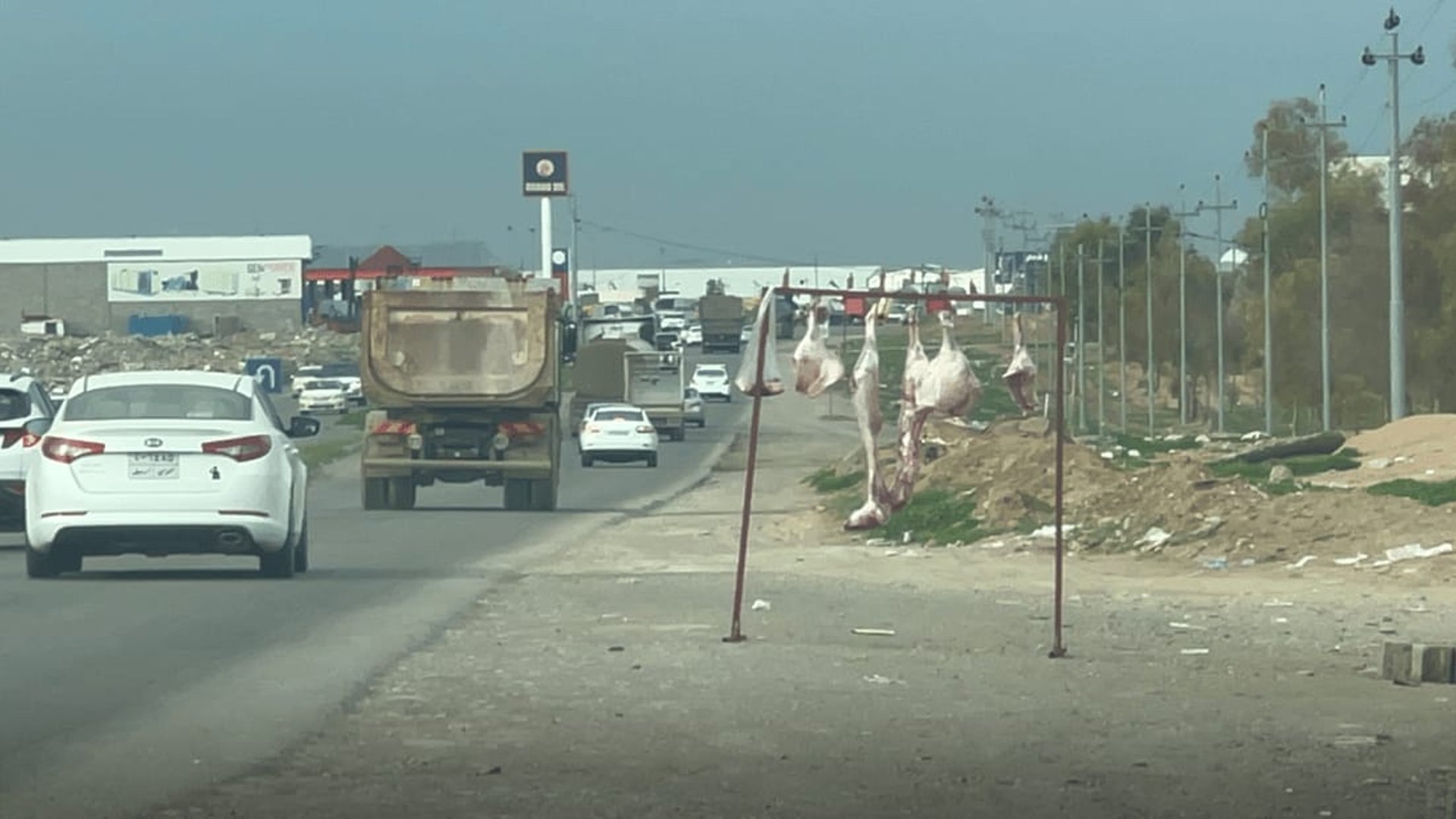 Officials and consumers voice concerns as roadside butchers sell meat along KirkukErbil highway