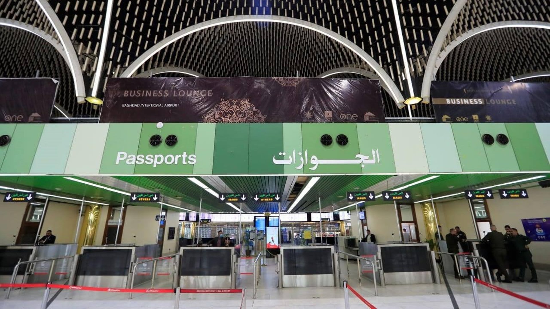 إقبال كبير من السياح العرب والأجانب على زيارة العراق - وزارة النقل