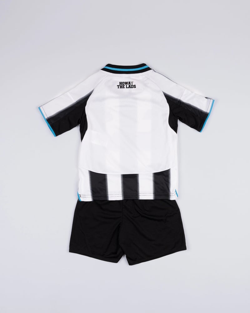 Kinder Newcastle United 2025/26 Heimset