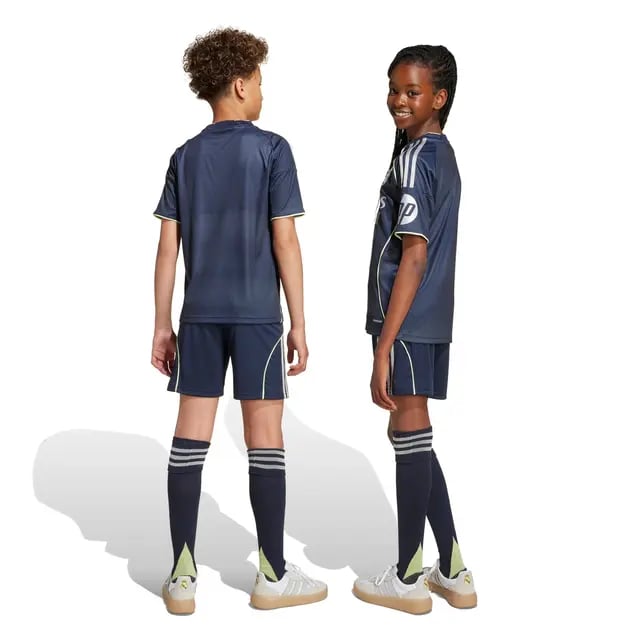 Kinderkit Real Madrid 2025/26 Auswärts