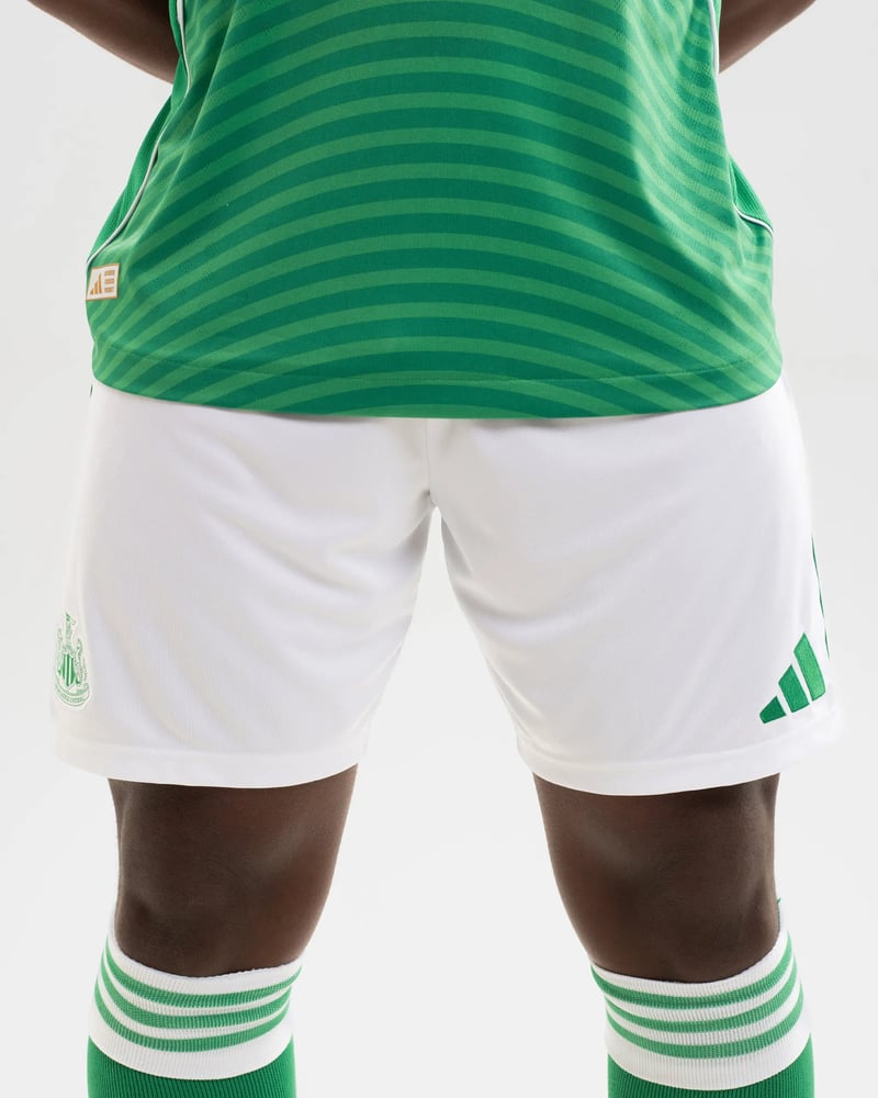 Kid's Newcastle United 2025/26 Away Shorts