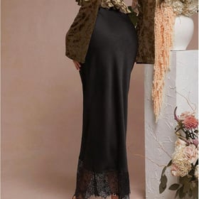 Women's Elegant Lace Maxi Skirt Low Rise Formal Wedding Guest Fishtail Skirt