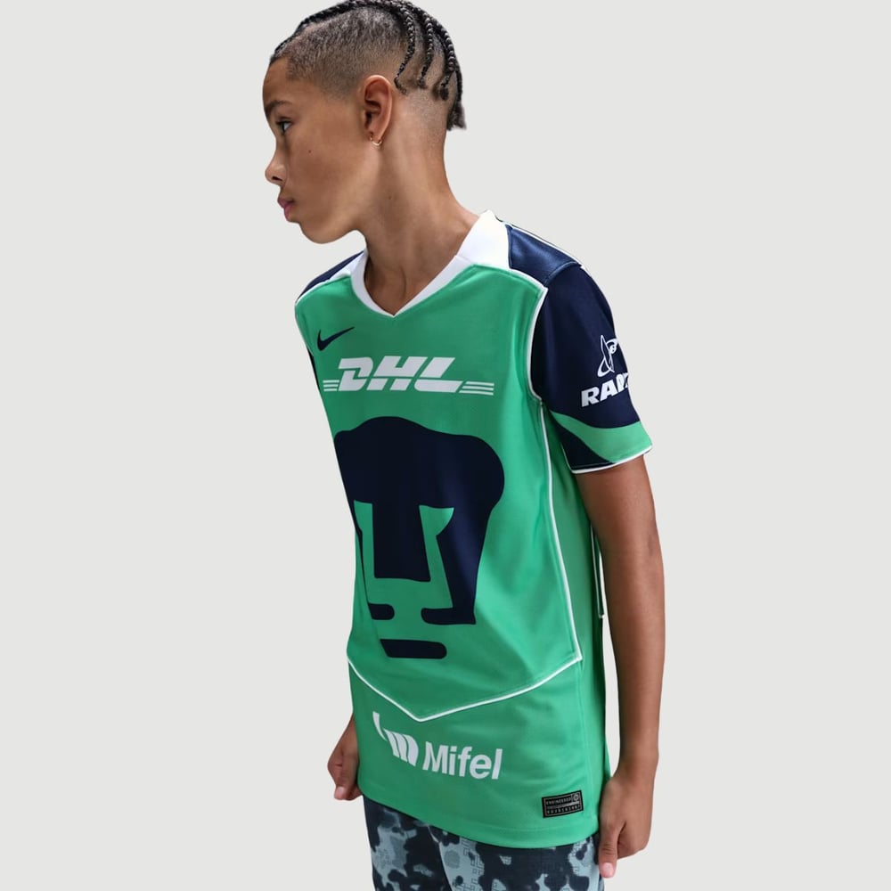 Kinder Pumas UNAM 2025/26 Drittes Trikot