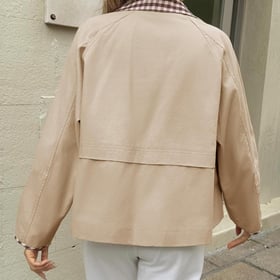 Womens Cropped Jacket Lightweight Casual Zip Up Barn Jackets Fall Contrast Plaid Outerwear Coat