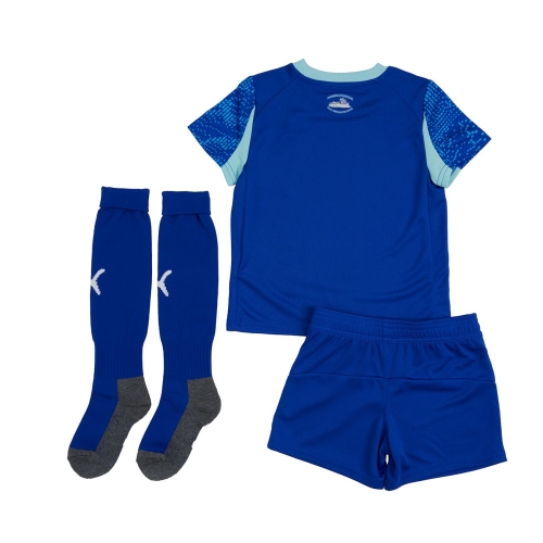 Kinder OM 2025/26 Drittes Set