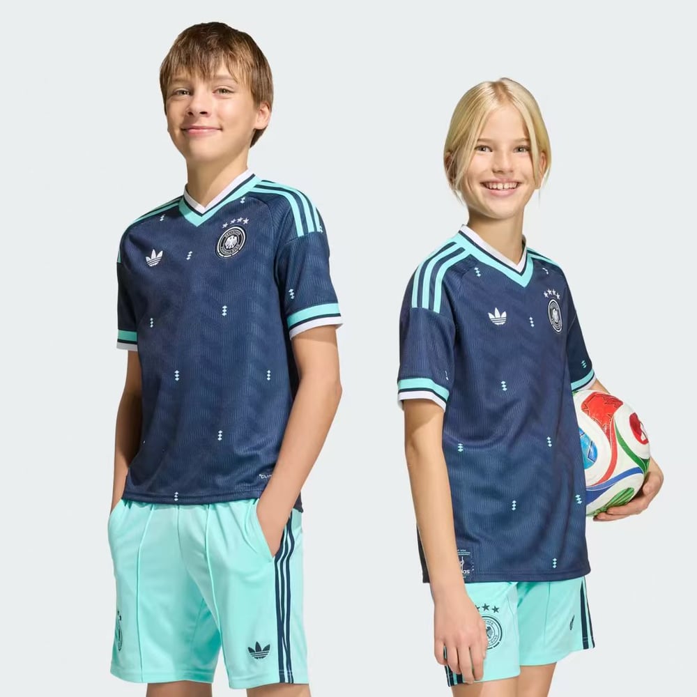 Kinder Deutschland 2026 Auswärts-Spielset-Weltmeisterschaft