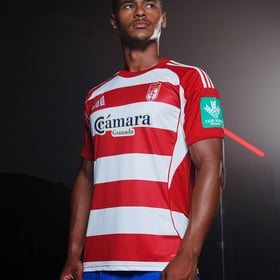 Damen Granada CF 2025/26 Heimtrikot mit Sponsor