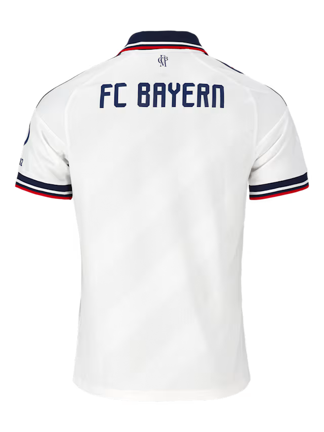 Damen Bayern München 2026/27 Auswärtstrikot