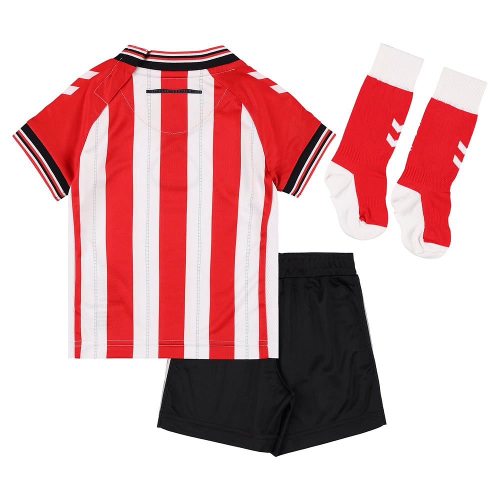 Kinder Sunderland 2025/26 Heimset