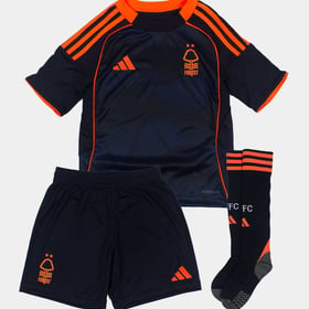 Kinder Nottingham Forest 2025/26 Drittes Set