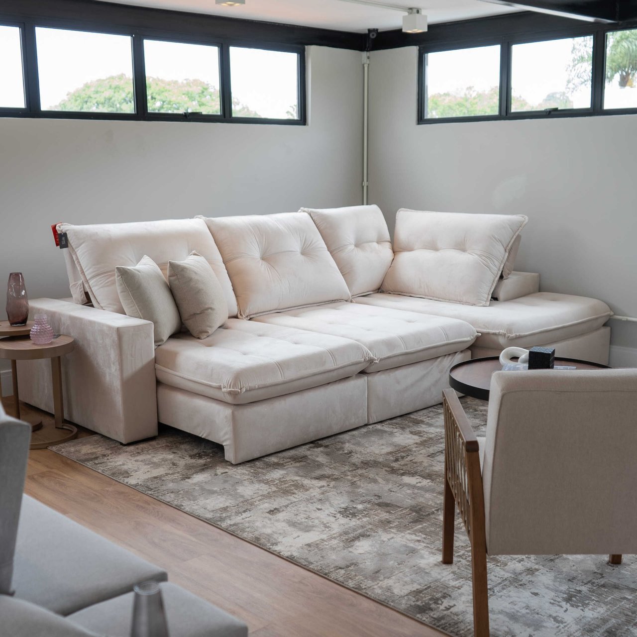 Sofa Retratil Articulado Abel — foto 1